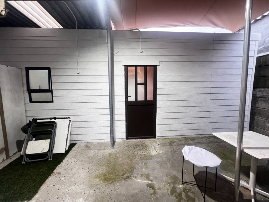 1 Bedroom Property for Sale in Southfield Western Cape